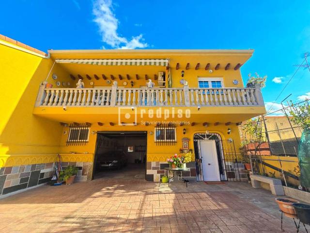 Chalet en venta en La Estación, Collado