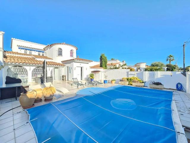 Chalet en venta en Empuriabrava, Alt Empordà