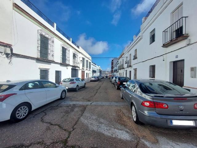 Villa en venta en Carmona