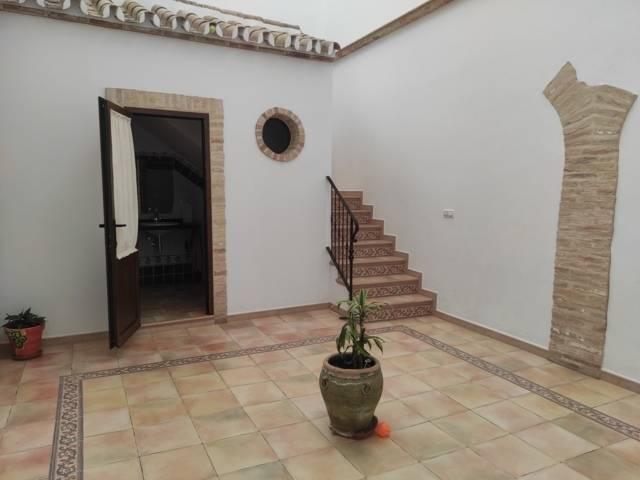 Chalet en venta en Carmona, Andalucía
