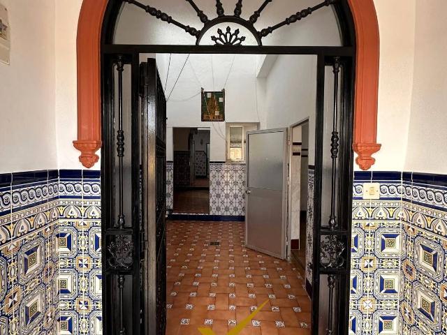Chalet en venta en Carmona, Andalucía