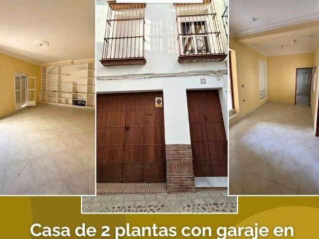 Chalet en venta en Carmona, Andalucía