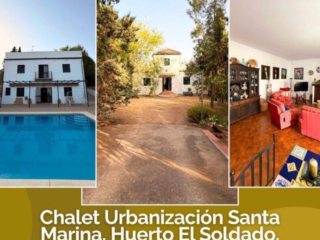 Chalet en venta en Carmona, Andalucía