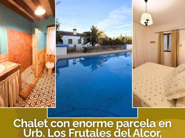Chalet en venta en Carmona, Sevilla