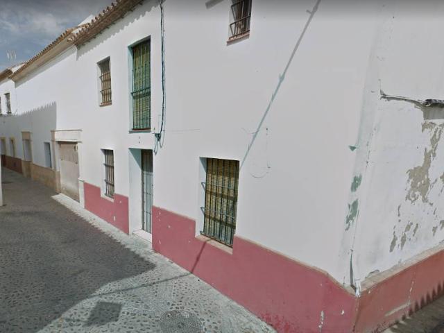 Villa en venta en Carmona
