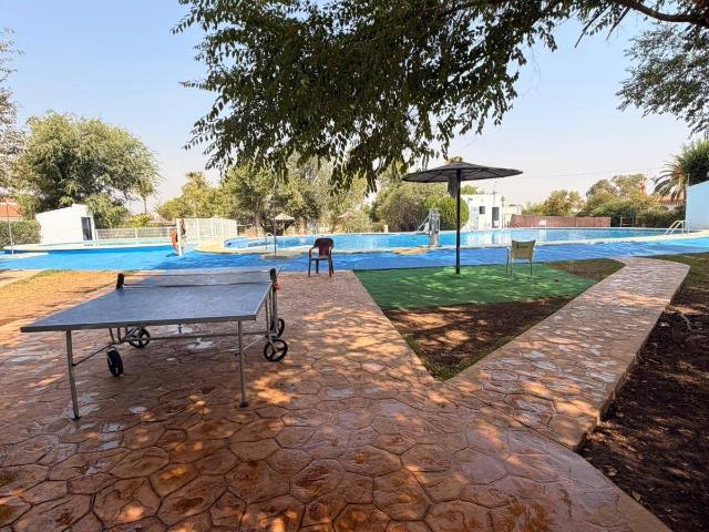 Chalet en venta en Carmona, Sevilla