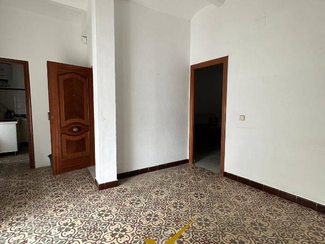 Villa en venta en Carmona