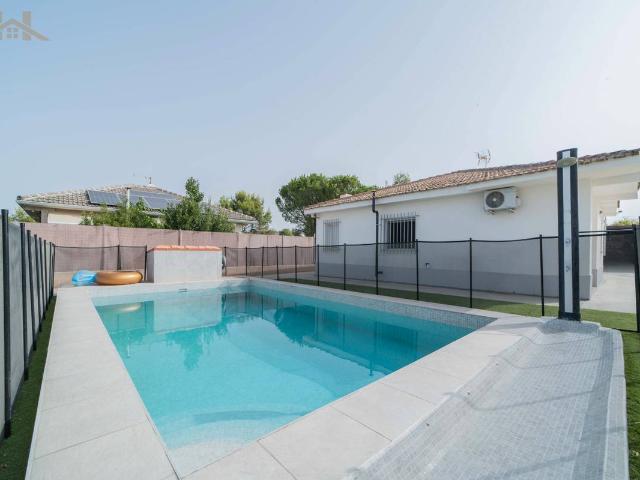 Chalet en venta en Carranque, Toledo