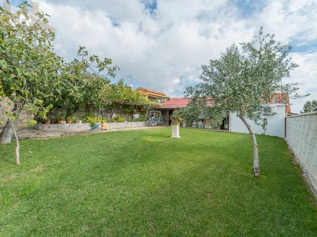 Chalet en venta en Carranque, Toledo