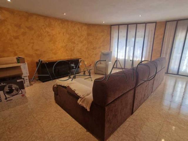 Villa en venta en Carranque