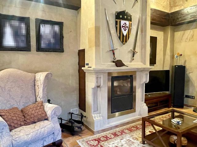 Chalet en venta en Carrascal De Barregas, Castilla y León