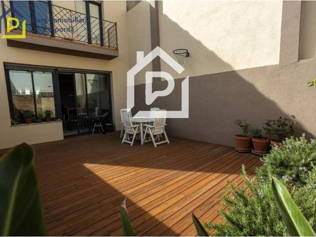 Chalet en venta en Figueres, Girona