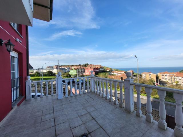 Chalet en venta en Carreño, Asturias