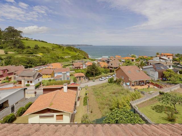 Chalet en venta en Carreño, Asturias