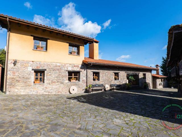 Chalet en venta en Carreño, Asturias