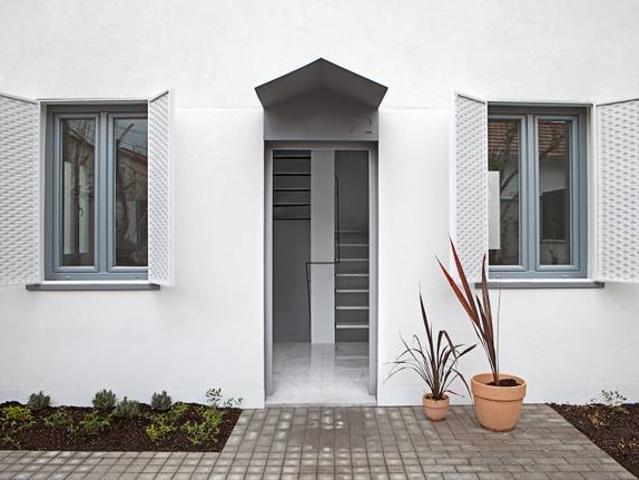 Villa en venta en Madrid, Cortes