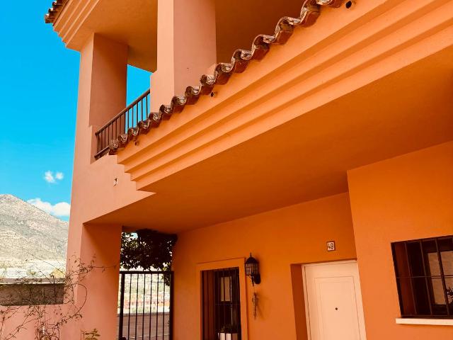 Chalet en venta en La Sierrezuela, Costa del Sol Occidental