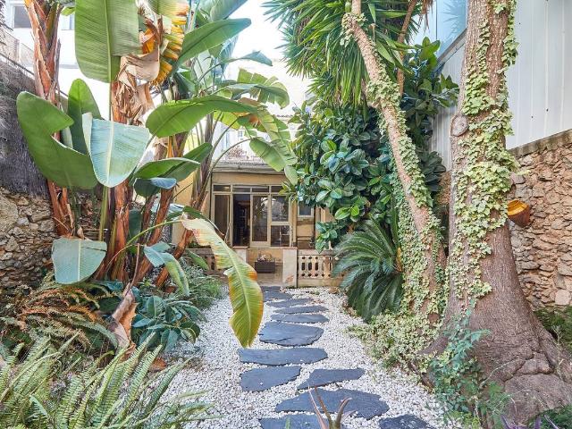 Villa en venta en Badalona, Centre