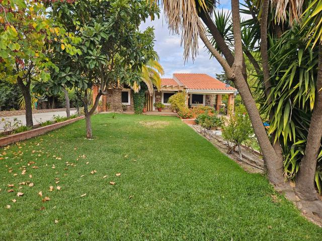 Chalet en venta en Casar De Cáceres, Extremadura