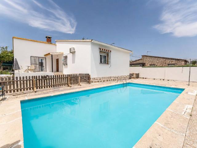 Chalet en venta en Casarrubios Del Monte, Castilla-La Mancha