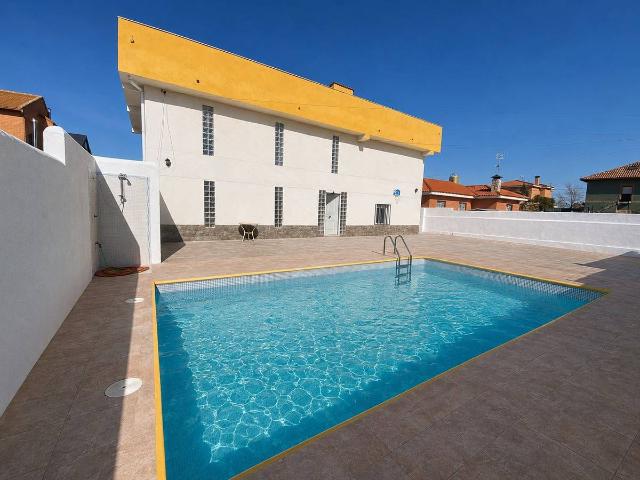 Chalet en venta en Casarrubios Del Monte, Castilla-La Mancha
