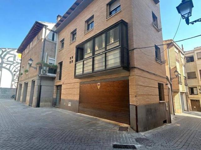 Chalet en venta en Tudela, Navarra
