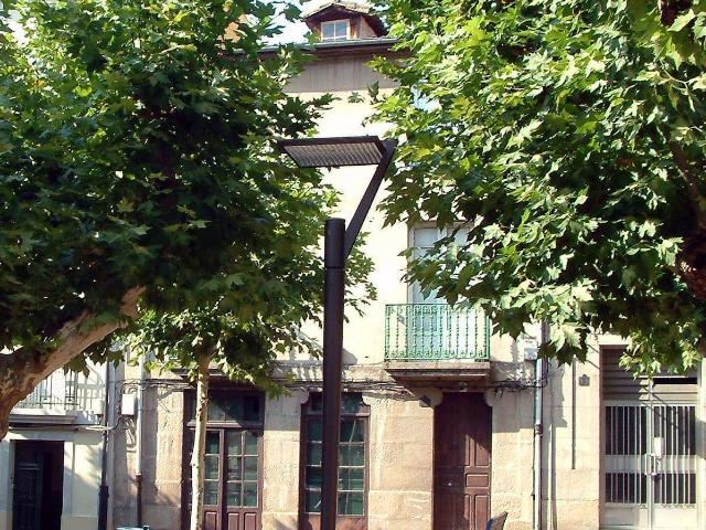 Villa en venta en Ourense, Casco Vello