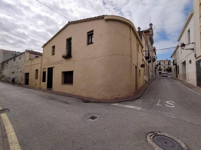 Villa en venta en Cassà De La Selva