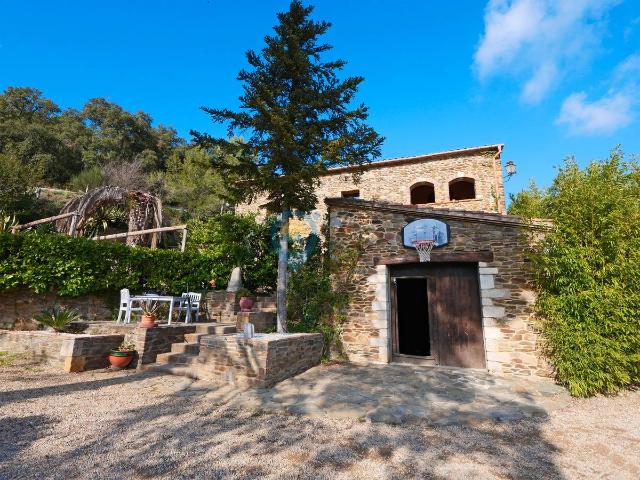 Villa en venta en Cassà De La Selva