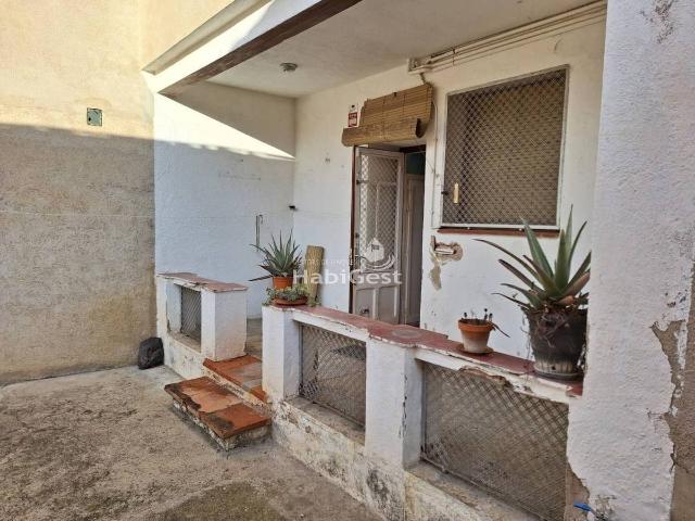 Villa en venta en Cassà De La Selva