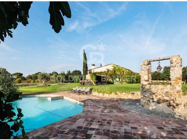Villa en venta en Cassà De La Selva
