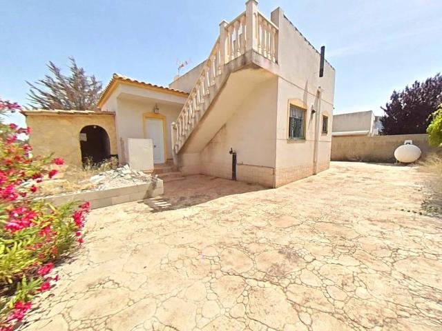 Villa en venta en Castalla