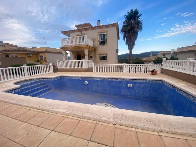 Chalet en venta en Castalla, Alacant / Alicante