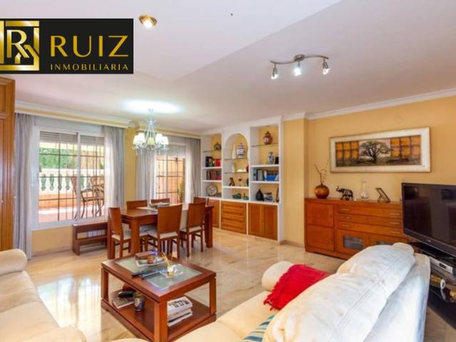 Chalet en venta en Centro, Comarca de la Vega de Granada