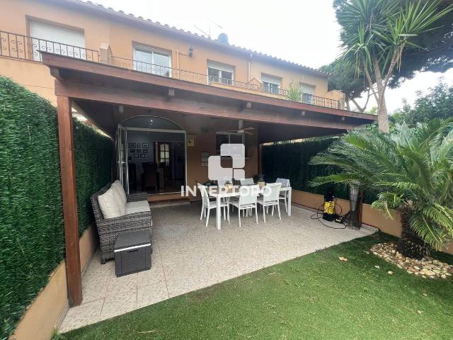 Villa en venta en Castell-platja D'aro