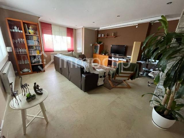 Villa en venta en Castellanos De Moriscos, Urbanización la Almunia