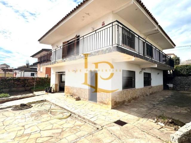 Chalet en venta en Santa Teresita, Castellbisbal
