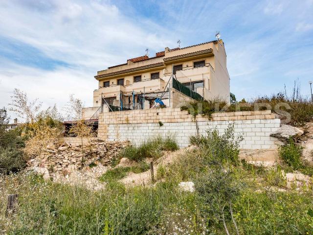 Villa en venta en Castellet I La Gornal, el Poblenou