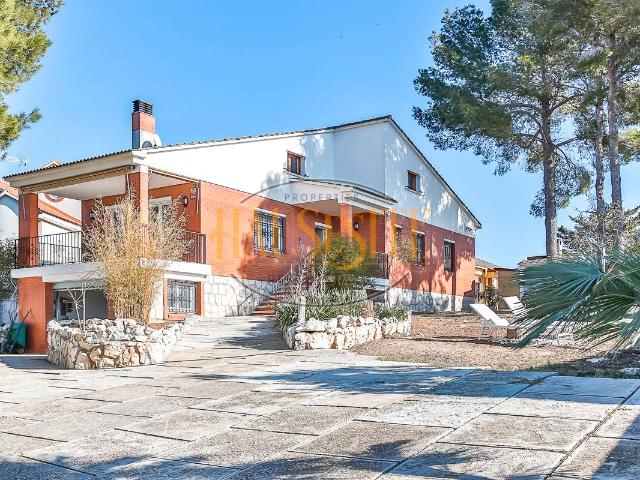 Villa en venta en Castellet I La Gornal, el Poblenou
