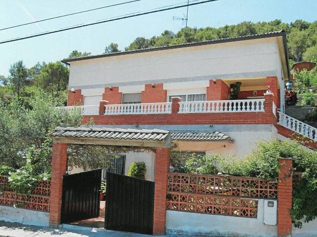 Villa en venta en Castellet I La Gornal, el Poblenou