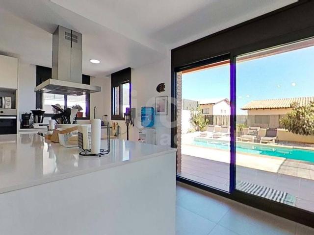Chalet en venta en el Poblenou, Castellet I La Gornal