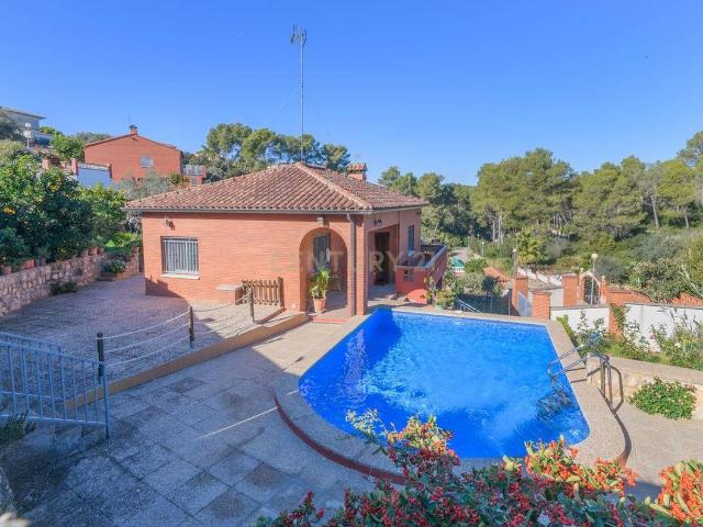 Chalet en venta en Castellet I La Gornal, Barcelona
