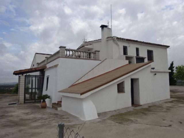 Villa en venta en Castellet I La Gornal, el Poblenou