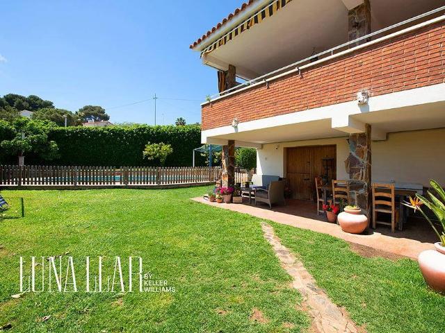 Villa en venta en Castellet I La Gornal, el Poblenou