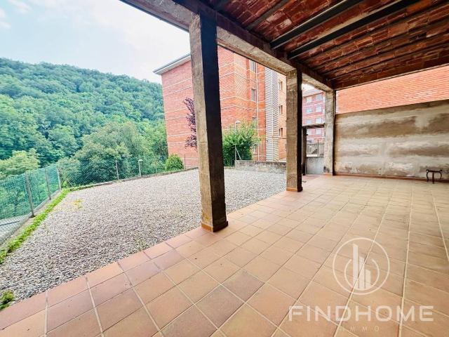 Villa en venta en Castellfollit De La Roca