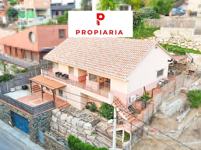Chalet en venta en Rubí, Barcelona