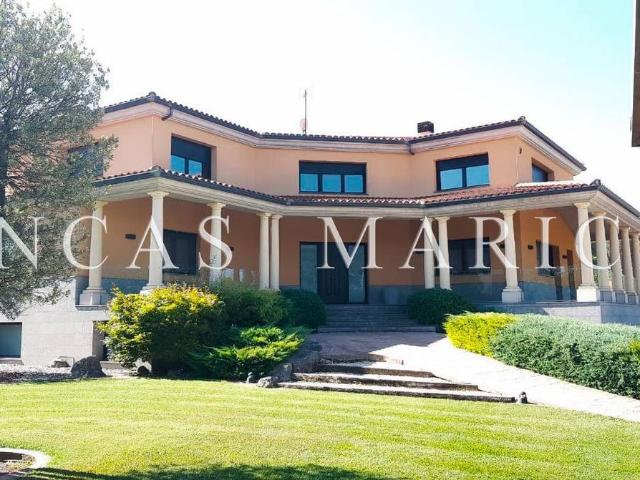Villa en venta en Castellnou De Bages, la Figuerola