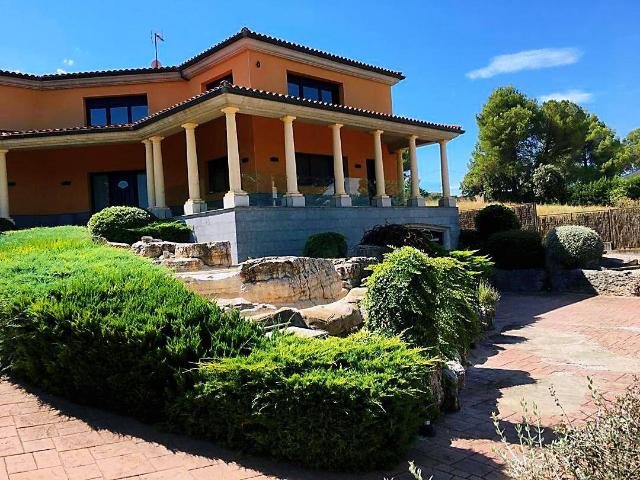 Chalet en venta en Castellnou de Bages, Barcelona