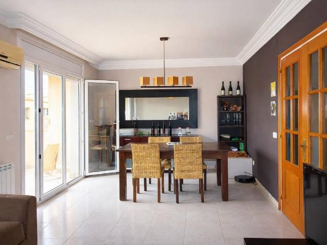 Chalet en venta en Castelló i Castelló Nou, Alt Empordà