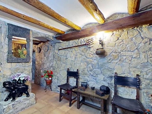 Villa en venta en Castellserà